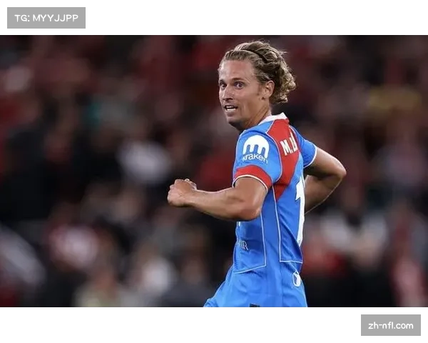 马科斯-略伦特回应离队传闻：“我在马德里非常开心。”